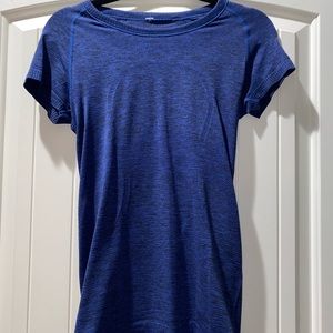 Lululemon swiftly tech shirt!